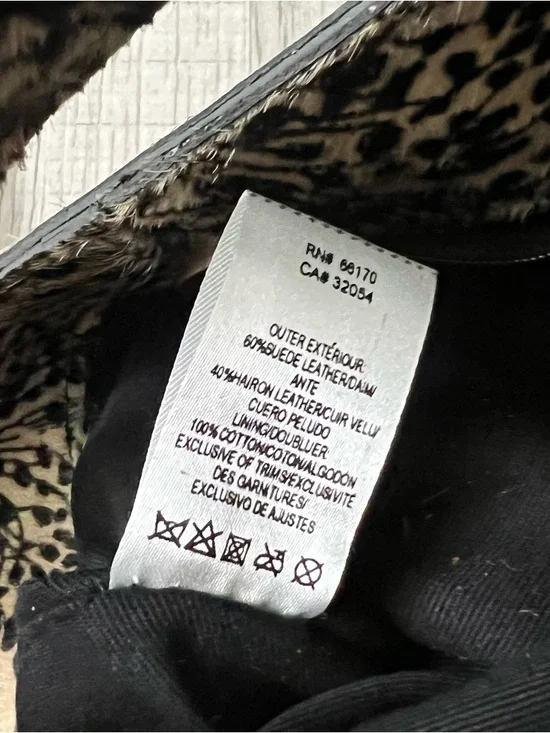 By ANTHROPOLOGIE Tara Textured Clutch Leather Suede Crossbody in Brown - Picture 13 of 14